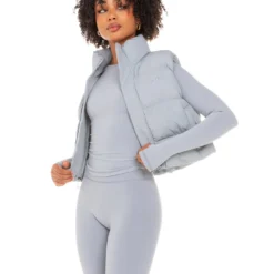Elite Eleven Cropped Puffer Vest - Steel Grey